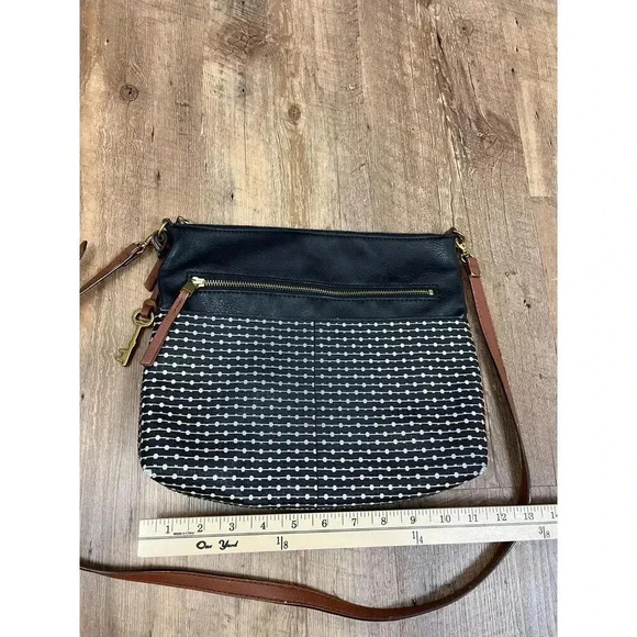Fossil Fiona Crossbody Bag Black White Brown Adjustable Strap 11X9 Purse - Picture 12 of 12